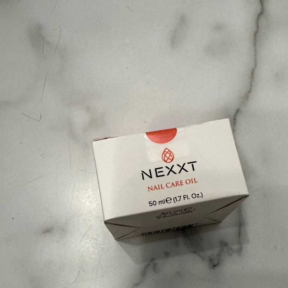 Nexxt Nail Care Oil and Glass‎ Nail Files Set